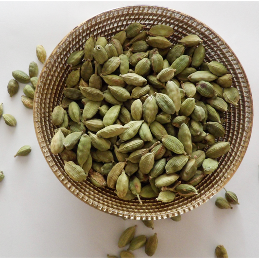 Whole Cardamom 8 mm, 100 g, ₹ 320.00